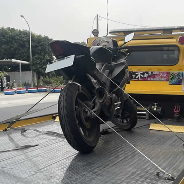 高雄機車道路救援